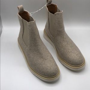 Women Universal Thread Grey Ankle Boot dawn